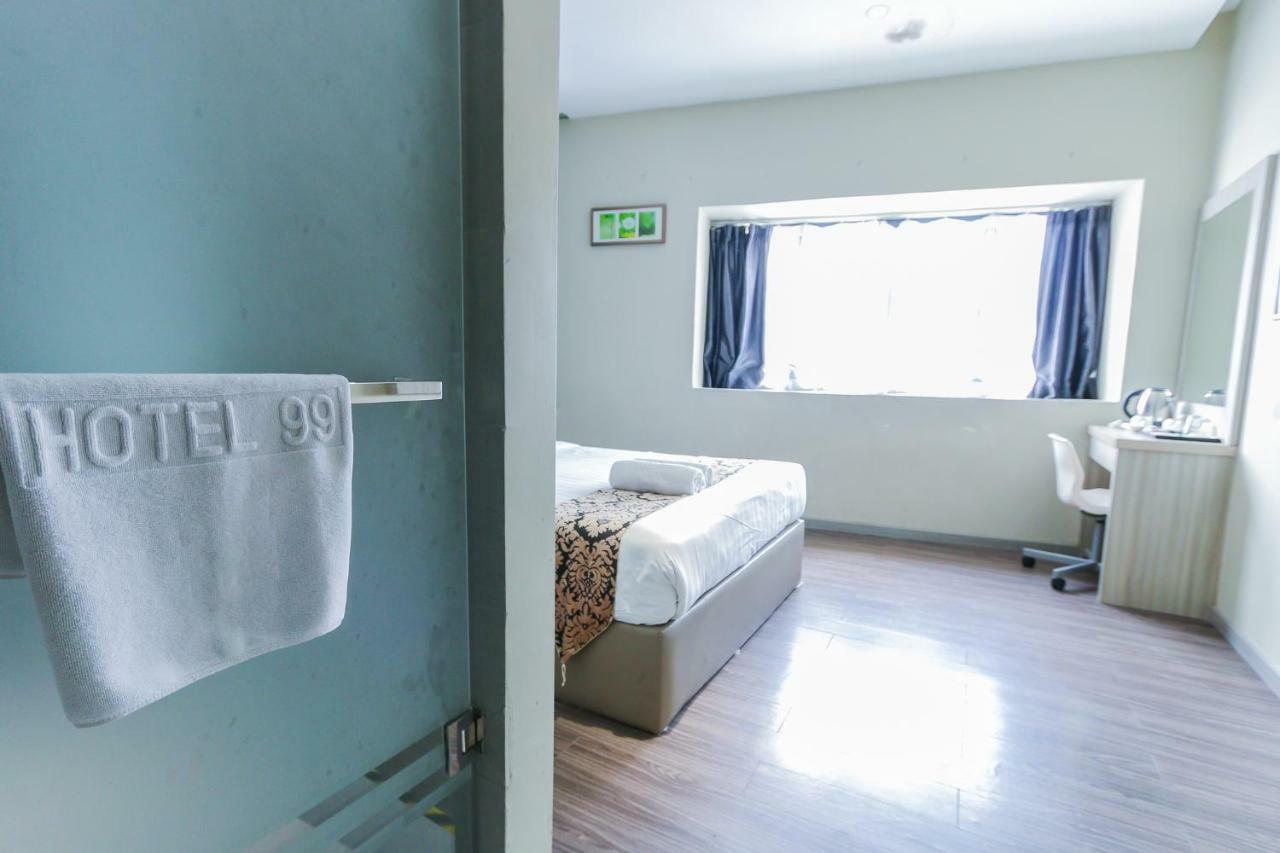 Hotel 99 Kepong Куала-Лумпур Экстерьер фото